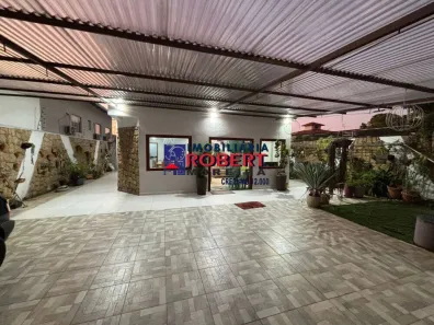 Casa com 3 Quartos à venda, 220m² no Lúcio de Abreu, Contagem