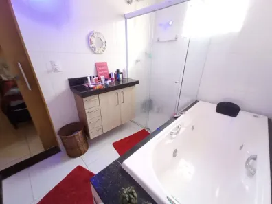 Casa com 3 Quartos à venda, 250m² no Jardim Altos do Palmital, Marília