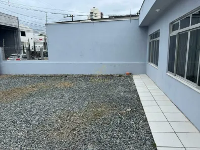 Casa com 3 Quartos à venda, 105m² no São João, Itajaí