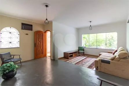Casa com 3 Quartos à venda, 200m² no Sumaré, São Paulo