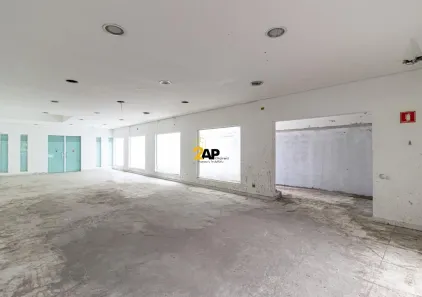 Ponto Comercial para alugar, 400m² no Moema, São Paulo