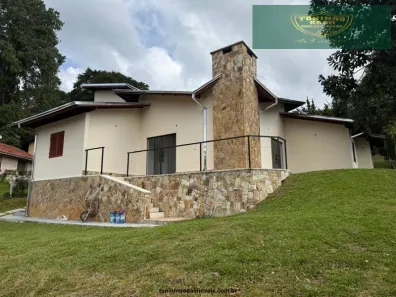 Casa com 3 Quartos à venda, 119m² no Monte Verde, Camanducaia