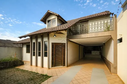 Casa com 3 Quartos para alugar, 180m² no Panorama, Foz do Iguaçu