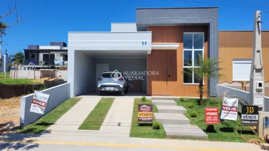 Casa com 3 Quartos à venda, 103m² no Centro, Viamão