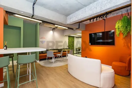Sala Comercial para alugar, 286m² no Água Verde, Curitiba