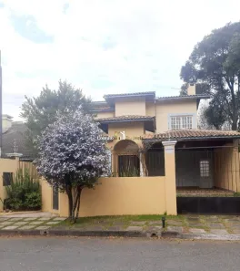 Casa com 3 Quartos à venda, 332m² no Vila Petrópolis, Atibaia