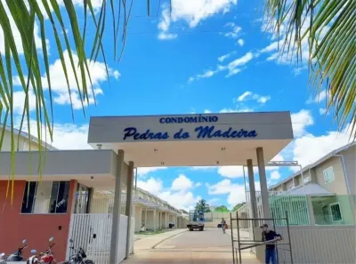 Sobrado com 3 Quartos à venda, 130m² no Pedrinhas, Porto Velho