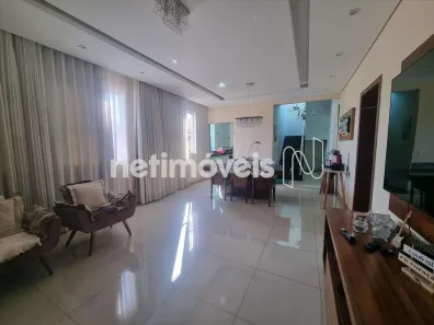 Casa com 3 Quartos à venda, 200m² no Aparecida, Belo Horizonte