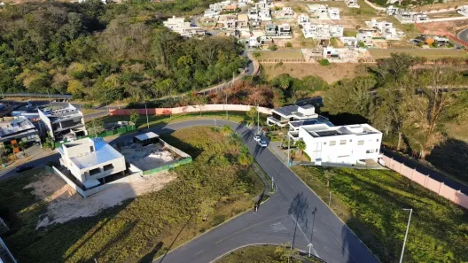Lote/Terreno à venda, 610m² no Alphaville Vespasiano, Vespasiano