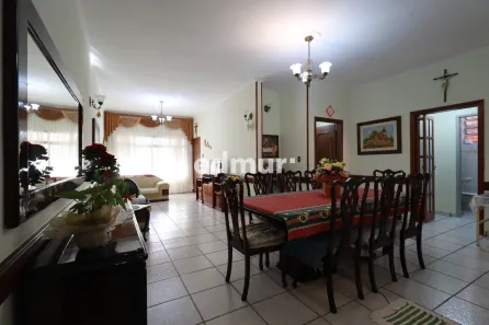 Sobrado com 3 Quartos à venda, 340m² no Vila Metalúrgica, Santo André