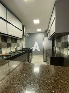 Apartamento com 3 Quartos para alugar, 216m² no Jardim Karaíba, Uberlândia