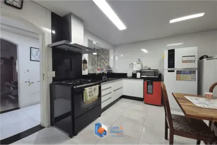 Casa com 2 Quartos à venda, 180m² no Vila Tolstoi, São Paulo