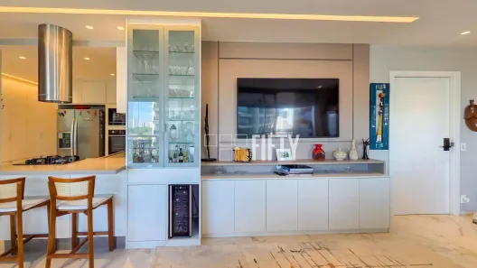 Apartamento com 3 Quartos para venda ou aluguel, 167m² no Jardim das Acácias, São Paulo