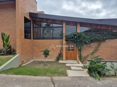 Casa de Condomínio com 4 Quartos à venda, 240m² no Eugênio de Mello, São José dos Campos