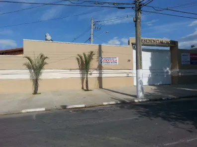 Casa com 2 Quartos para alugar, 68m² no Vila Olívia, Potim