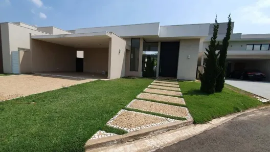 Casa de Condomínio com 3 Quartos para alugar, 251m² no Jardim Villas do Golf, Itu