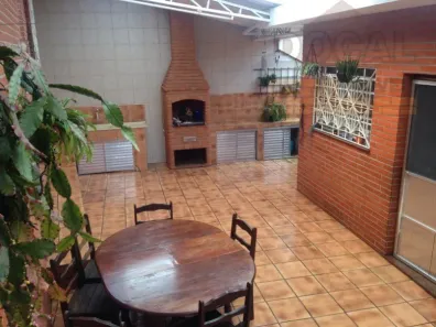 Casa com 3 Quartos à venda, 126m² no Parque Assunção, Taboão da Serra
