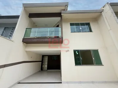 Sobrado com 3 Quartos para alugar, 150m² no Chácara Paulista, Maringá