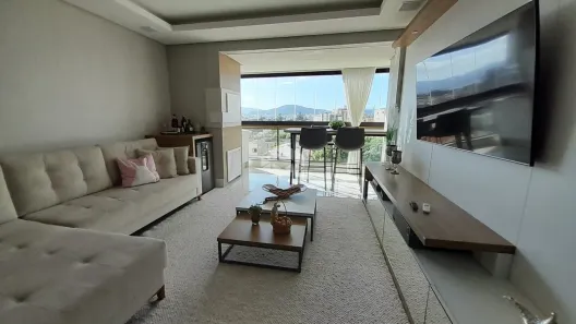 Apartamento com 3 Quartos à venda, 123m² no Balneário, Florianópolis