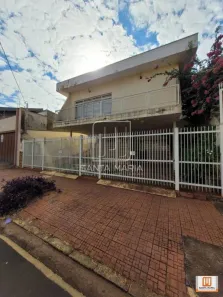 Sobrado com 3 Quartos à venda, 360m² no Jardim Macedo, Ribeirão Preto