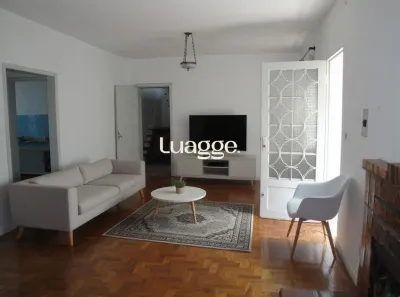 Casa com 3 Quartos para alugar, 248m² no Teresópolis, Porto Alegre