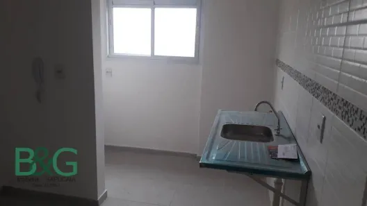 Apartamento com 2 Quartos para alugar, 38m² no Parque das Paineiras, São Paulo