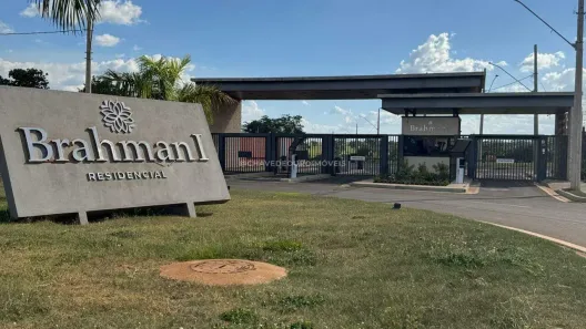 Lote/Terreno à venda, 250m² no Recreio dos Bandeirantes, Uberaba