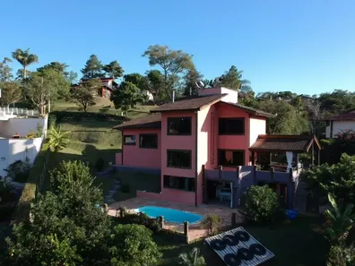 Casa de Condomínio com 3 Quartos à venda, 250m² no Fazenda Palao (Alpes de Guararema), Guararema
