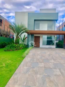 Casa de Condomínio com 5 Quartos à venda, 238m² no Torres, Torres