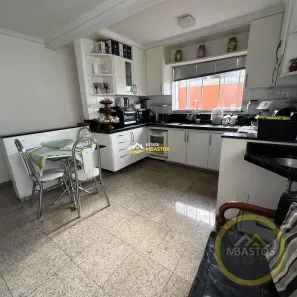 Casa com 4 Quartos à venda, 180m² no Ouro Preto, Belo Horizonte