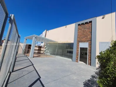 Ponto Comercial para alugar, 369m² no Ikaray, Várzea Grande