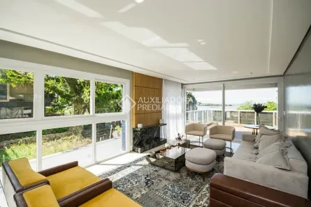 Apartamento com 3 Quartos para alugar, 311m² no Vila Assunção, Porto Alegre