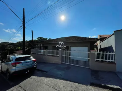 Casa com 3 Quartos para alugar, 125m² no Tifa Martins, Jaraguá do Sul