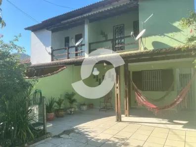 Casa com 3 Quartos à venda, 360m² no Piratininga, Niterói