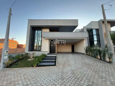Casa de Condomínio com 3 Quartos à venda, 150m² no Parque Laranjeiras, Araraquara