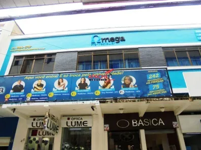 à venda, 714m² no Centro, Viçosa