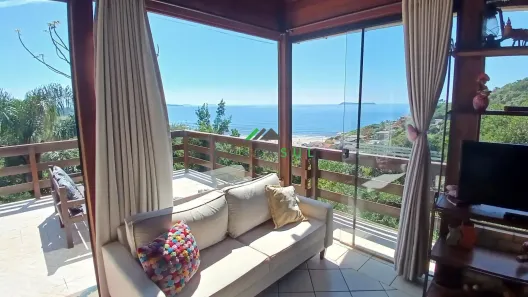 Casa com 3 Quartos para alugar, 100m² no , Garopaba