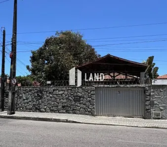 Casa com 4 Quartos para alugar, 396m² no Papicu, Fortaleza