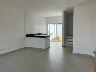 Casa de Condomínio com 2 Quartos à venda, 70m² no Chácaras Pousada do Vale, São José dos Campos