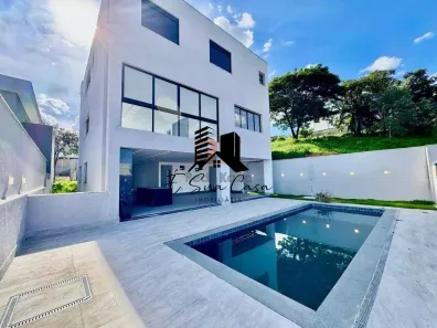Casa com 4 Quartos à venda, 480m² no Portal do Sol, Contagem