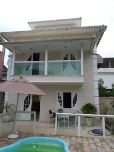 Casa com 2 Quartos à venda, 200m² no Mantiquira, Duque de Caxias