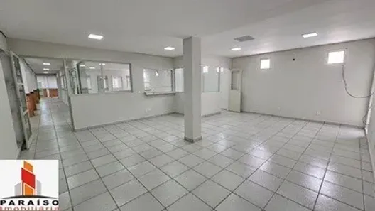 Ponto Comercial com 1 Quarto para alugar, 750m² no Centro, Uberlândia