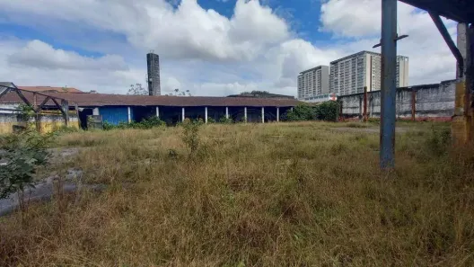 Lote/Terreno à venda, 10700m² no Vila Mathias, Santos
