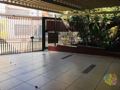 Imóvel Comercial com 6 Quartos para alugar, 471m² no Vila Bastos, Santo André