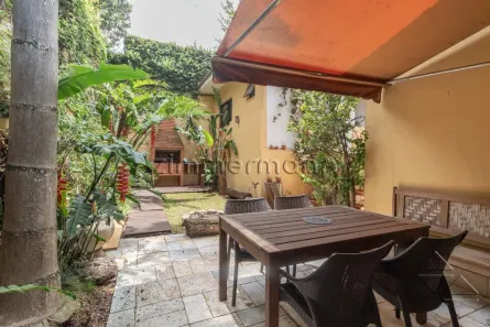 Casa com 3 Quartos à venda, 209m² no Vila Madalena, São Paulo