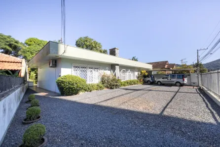 Casa com 3 Quartos à venda, 219m² no Vorstadt, Blumenau