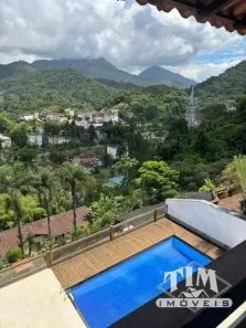 Casa com 4 Quartos à venda, 700m² no Centro, Petrópolis