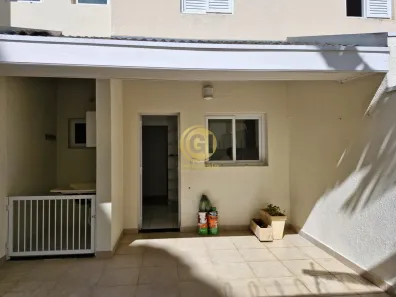 Casa de Condomínio com 2 Quartos à venda, 74m² no Jardim Primavera, Jacareí