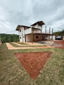 Casa de Condomínio com 3 Quartos à venda, 240m² no Freitas, São José dos Campos