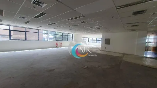 Sala Comercial para alugar, 197m² no Itaim Bibi, São Paulo